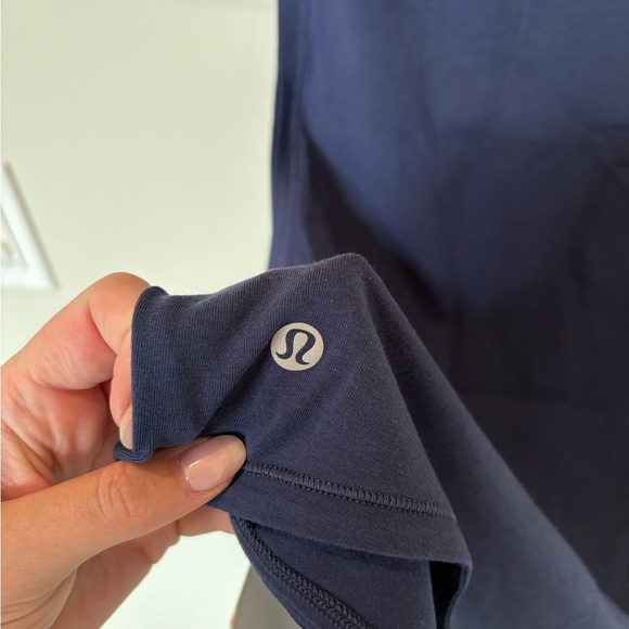 NWT Lululemon Squad Goals Tank Top Size 10 Dark Blue - Picture 6 of 7